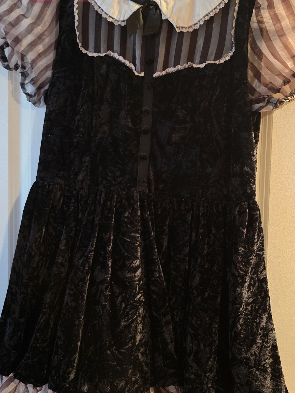 Dolls Kill Black Velvet Gothic Doll Dress (Malice In Wonderland) - Picture 2 of 6